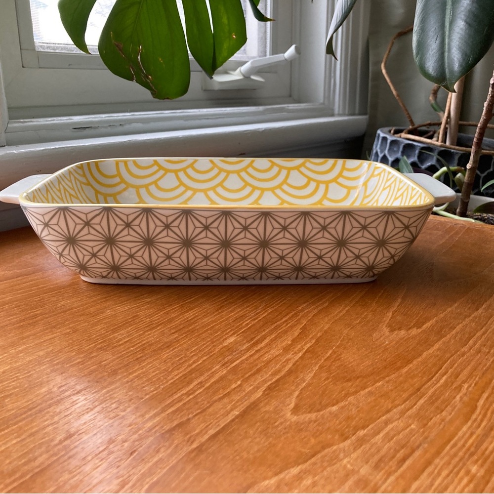 NOW DESIGNS Sunstone Baking Dish NWT